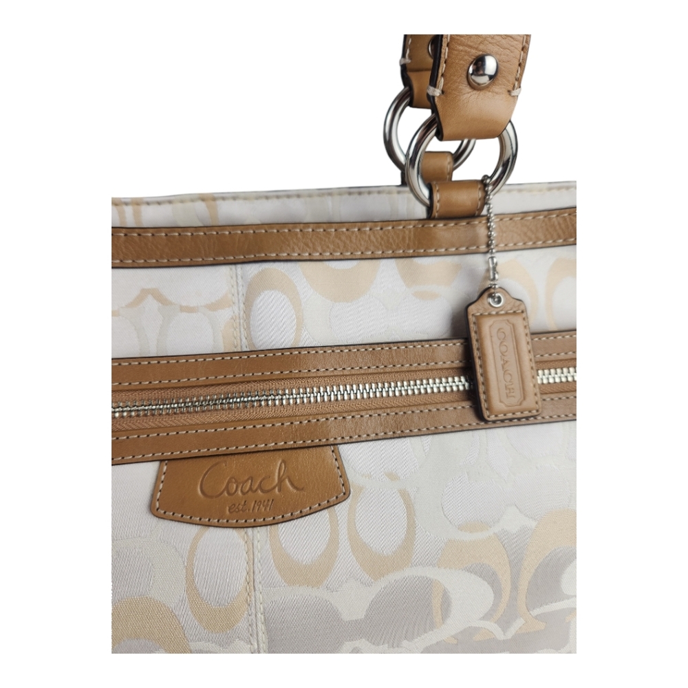 Coach Penelope Signature Cream / Gold Large Shoulder Bag Mom Tote Purse Classy - Picture 2 of 14